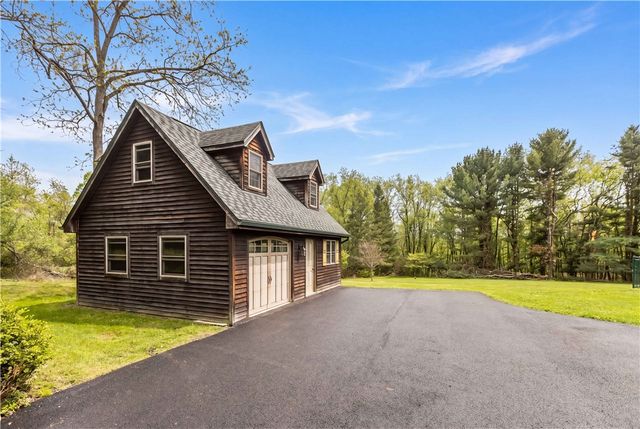 4437 twin oaks, Murrysville, PA 15668