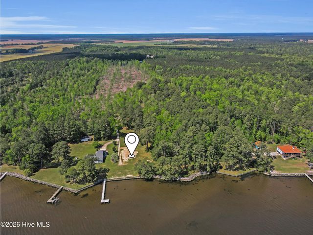 310 Myrtlewood Lane, Bayboro, NC 28515