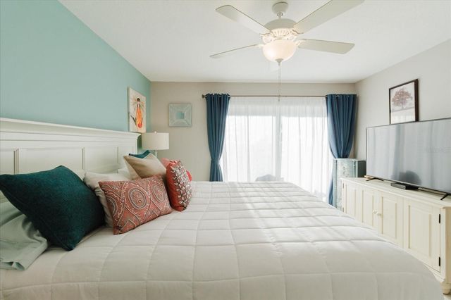 208 MARINER DRIVE 208, Tarpon Springs, FL 34689