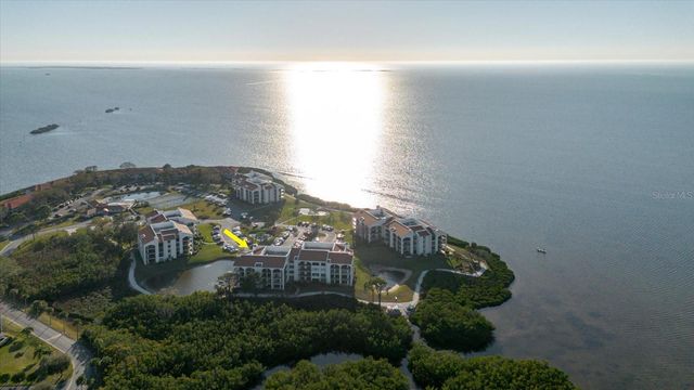 208 MARINER DRIVE 208, Tarpon Springs, FL 34689