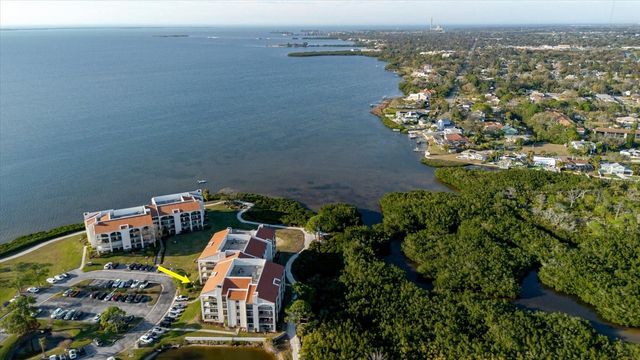 208 MARINER DRIVE 208, Tarpon Springs, FL 34689