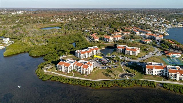 208 MARINER DRIVE 208, Tarpon Springs, FL 34689