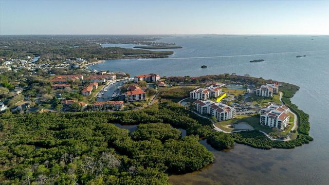 208 MARINER DRIVE 208, Tarpon Springs, FL 34689