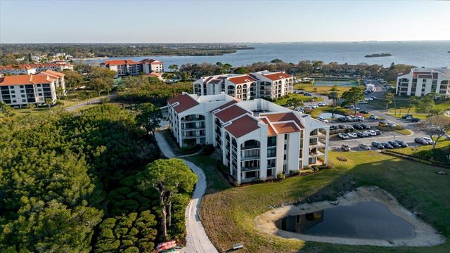 208 MARINER DRIVE 208, Tarpon Springs, FL 34689