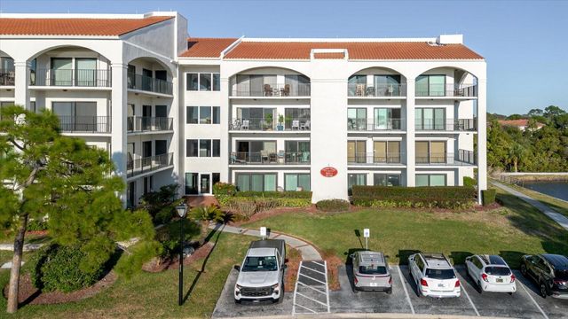 208 MARINER DRIVE 208, Tarpon Springs, FL 34689