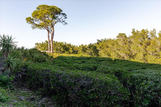 208 MARINER DRIVE 208, Tarpon Springs, FL 34689