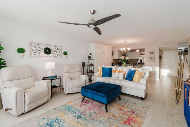 208 MARINER DRIVE 208, Tarpon Springs, FL 34689