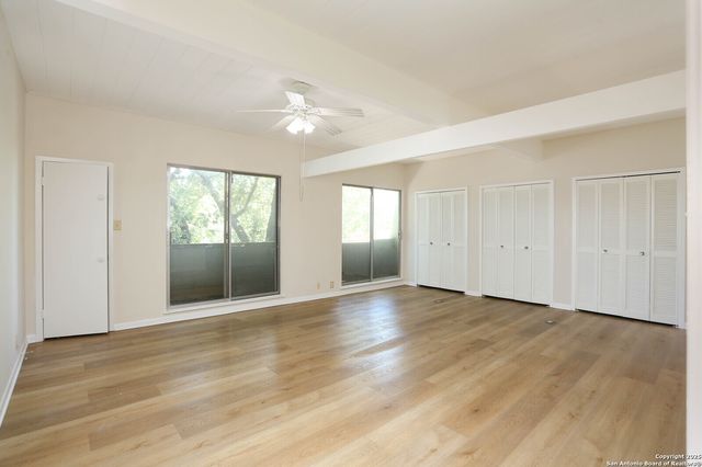3102 Eisenhauer Rd Apt B16, San Antonio, TX 78209