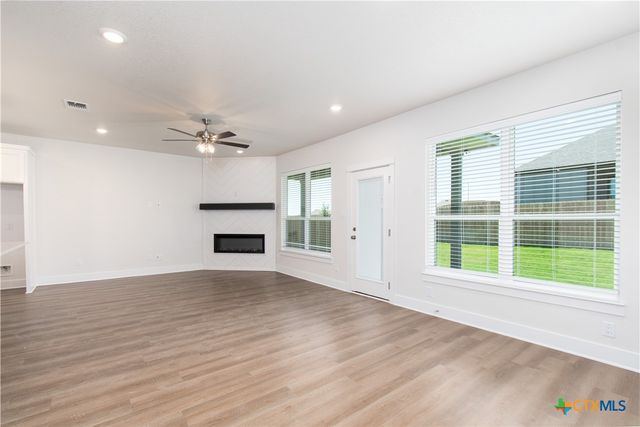 2041 Stillwell, Nolanville, TX 76559