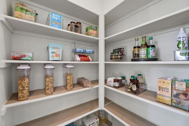 9263 Vista Cove Way, Newark, CA 94560