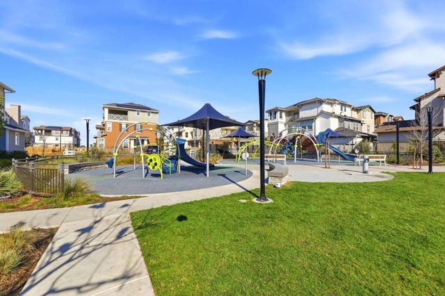 9263 Vista Cove Way, Newark, CA 94560