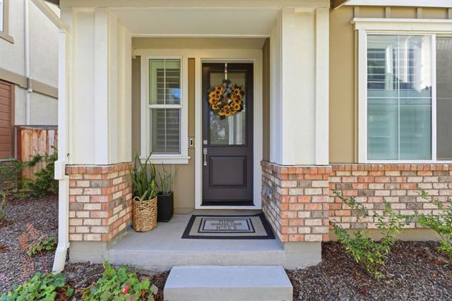 9263 Vista Cove Way, Newark, CA 94560