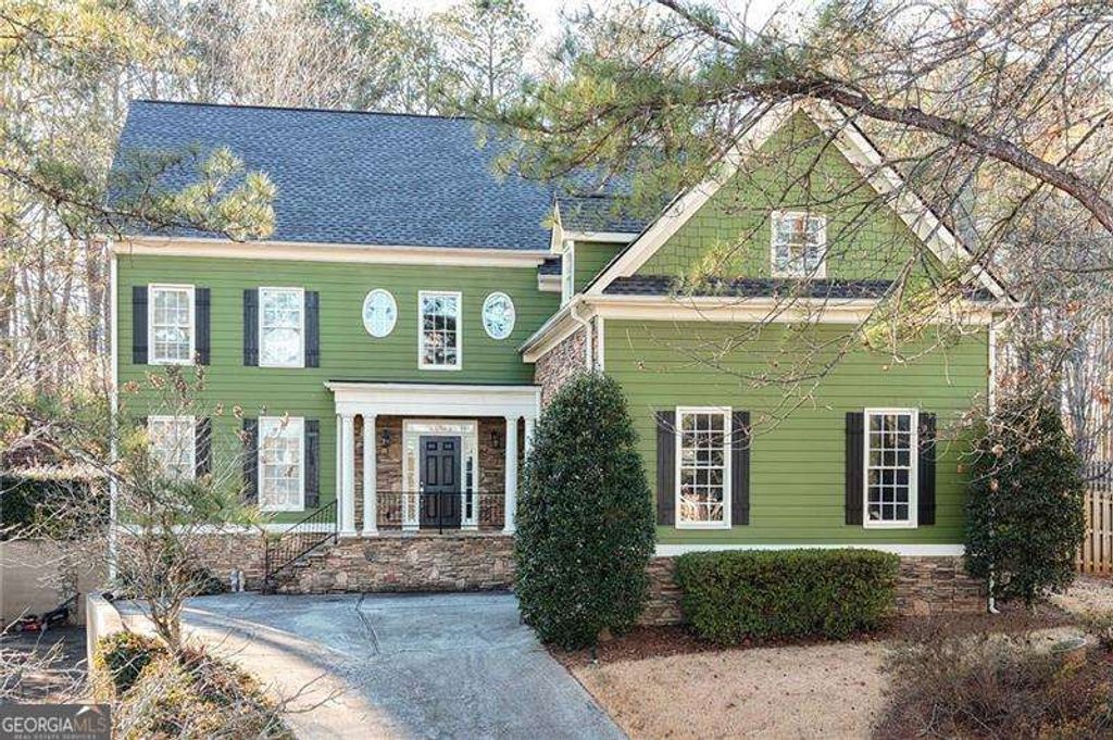 1707 Kenbrook Court NW, Acworth, GA 30101