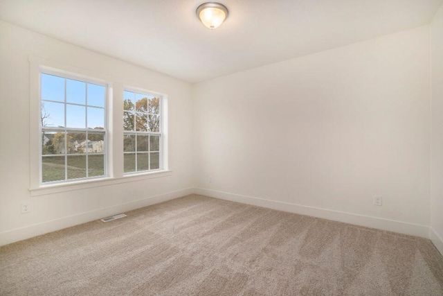 9392 Snow Valley Drive, Alto, MI 49302