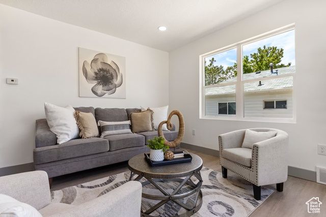 526 E COMMONWEALTH AVE, Salt Lake City, UT 84106