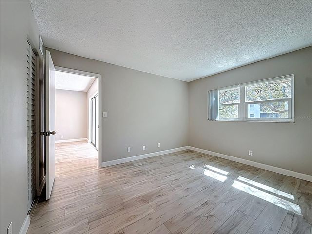 11485 OAKHURST ROAD 206, Largo, FL 33774