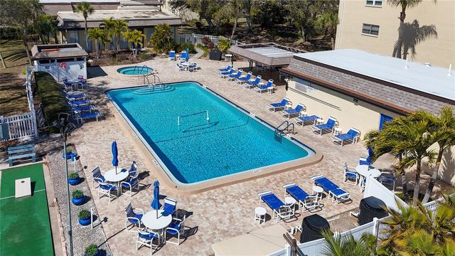 11485 OAKHURST ROAD 206, Largo, FL 33774