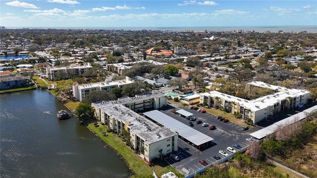 11485 OAKHURST ROAD 206, Largo, FL 33774