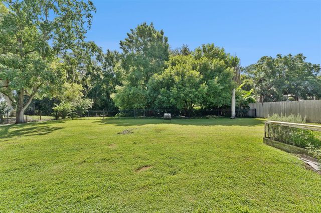 1003 LAKE BELL DRIVE, Winter Park, FL 32789