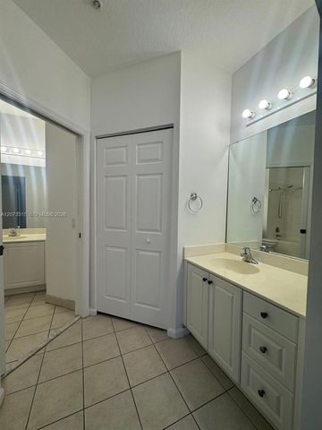 4600 SW 160th Avenue 627, Miramar, FL 33027