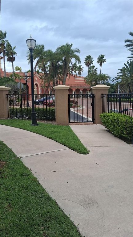 4600 SW 160th Avenue 627, Miramar, FL 33027