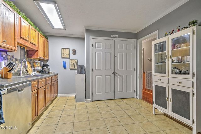 7613 Reedy Creek Road, Bristol, VA 24202
