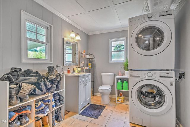 7613 Reedy Creek Road, Bristol, VA 24202