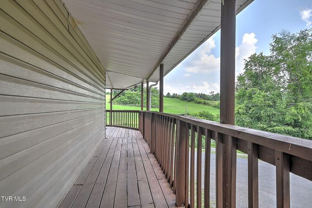 7613 Reedy Creek Road, Bristol, VA 24202