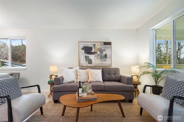 6107 S Fountain Street, Seattle, WA 98178