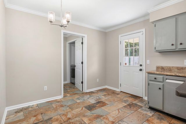 8514 Oak View Drive, Chattanooga, TN 37421