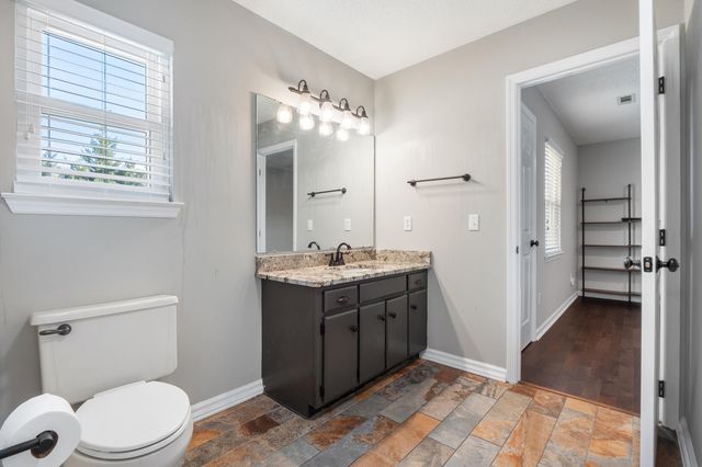 8514 Oak View Drive, Chattanooga, TN 37421