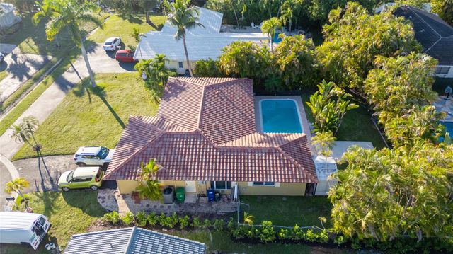 11305 NW 38th St, Coral Springs, FL 33065