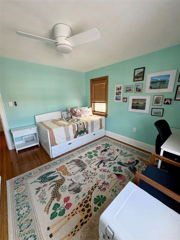 920 OAKMONT Avenue, Erie, PA 16505