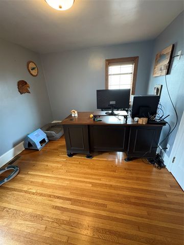 920 OAKMONT Avenue, Erie, PA 16505