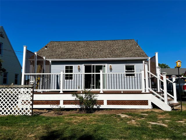 920 OAKMONT Avenue, Erie, PA 16505