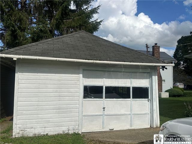 2272 Orchard Place, Collins, NY 14034