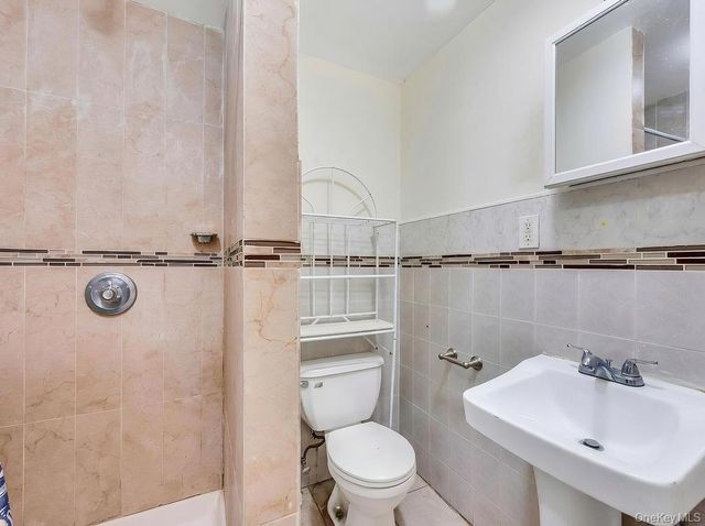 160-02 Normal Road, Jamaica Hills, NY 11432