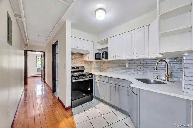 160-02 Normal Road, Jamaica Hills, NY 11432