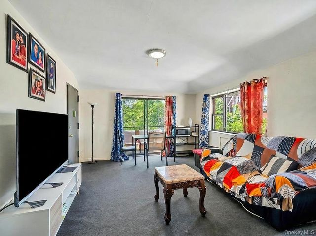160-02 Normal Road, Jamaica Hills, NY 11432