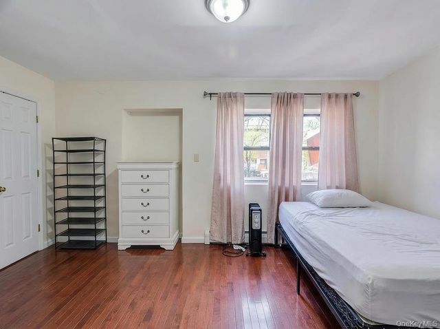 160-02 Normal Road, Jamaica Hills, NY 11432