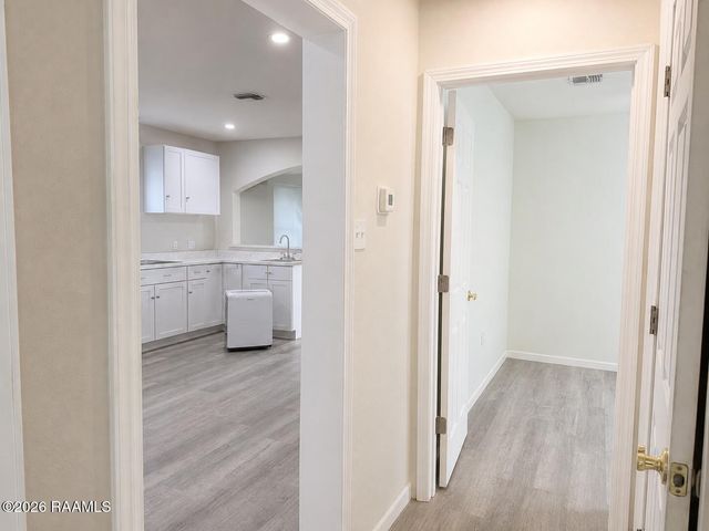 125 Delasalle Drive, New Iberia, LA 70560