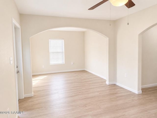 125 Delasalle Drive, New Iberia, LA 70560