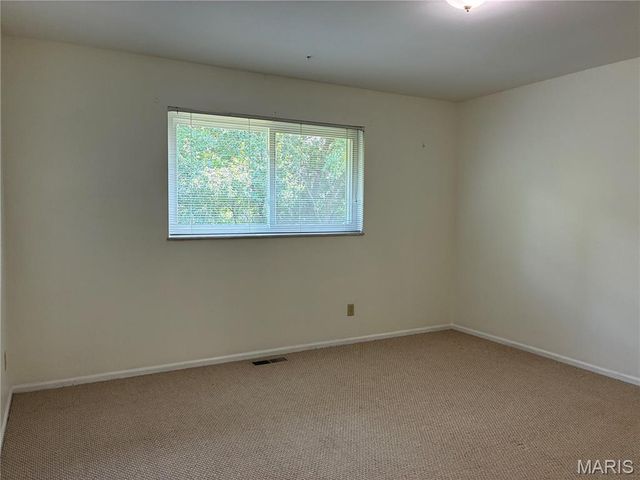 124 Conway Cove Drive, Chesterfield, MO 63017