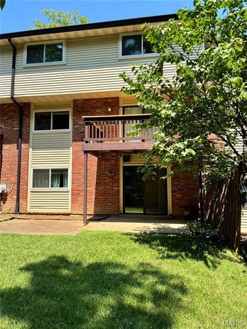 124 Conway Cove Drive, Chesterfield, MO 63017