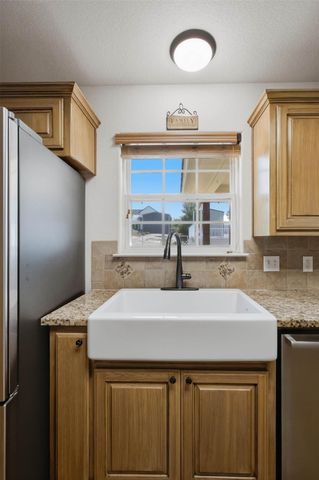 305 Pecan DR, Kingsland, TX 78639