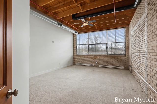 533 Columbia Avenue 107, Holland, MI 49423