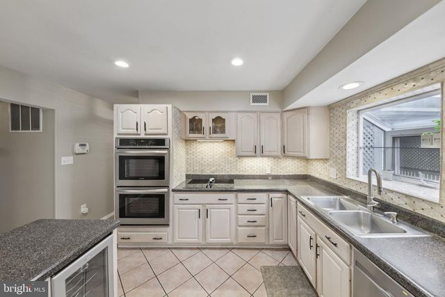 3024 JENNY LN, Woodbridge, VA 22192