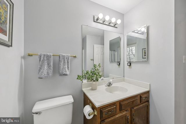 3024 JENNY LN, Woodbridge, VA 22192