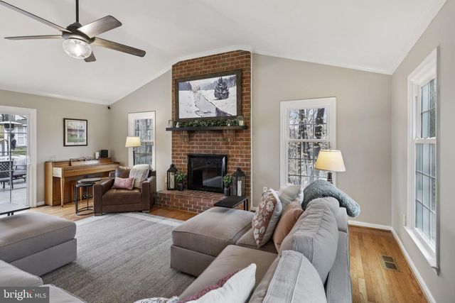 3024 JENNY LN, Woodbridge, VA 22192