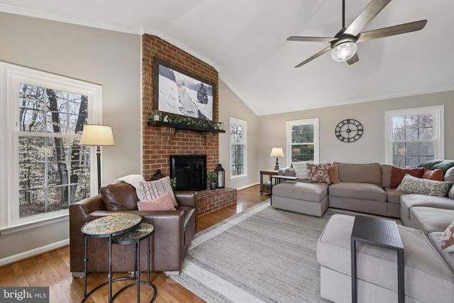 3024 JENNY LN, Woodbridge, VA 22192